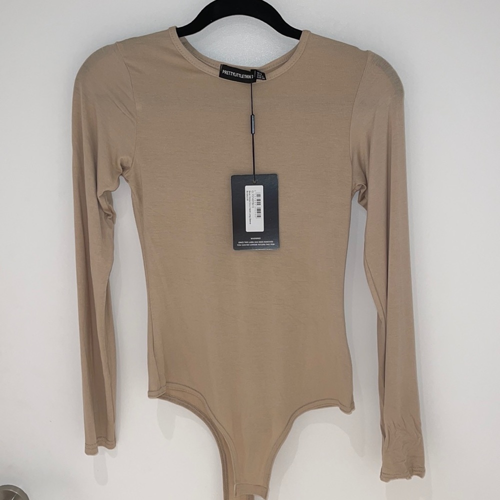 Basic Stone Crew Neck Long Sleeve Bodysuit from PLT